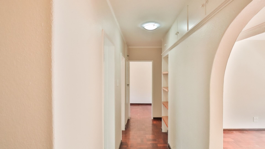 To Let 2 Bedroom Property for Rent in Sea Point Western Cape